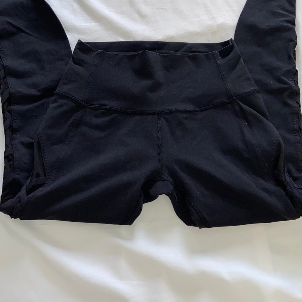 Lululemon capri leggings
